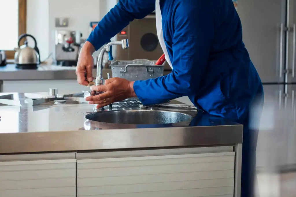 
Sink Repair