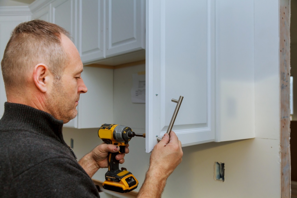 
Cabinet Repair