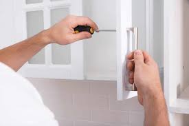 
Cabinet Hardware Installation